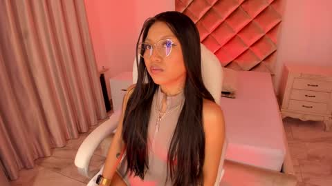 INSTAGRAM  m2221     online show from 12.24.24