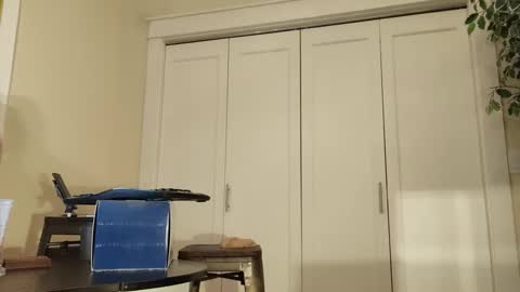 Drew from Seattle online show from 02.02.25