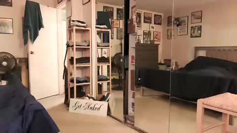 Snapshot of nakedmonkey chatting on 03.08.26 nakedmonkey online show from 03.08.26