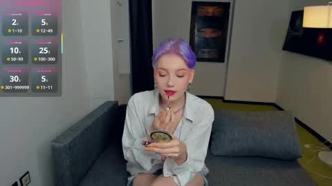 Snapshot of nakishacroshaw chatting on 09.10.25 Kate online show from 09.10.25