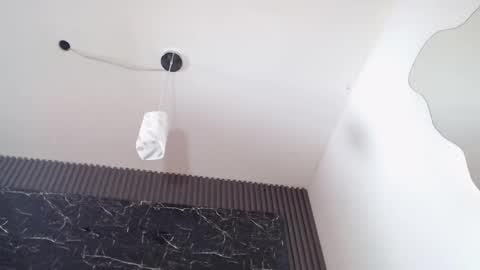 Snapshot of nalaroy chatting on 01.06.25 NALAROY online show from 01.06.25