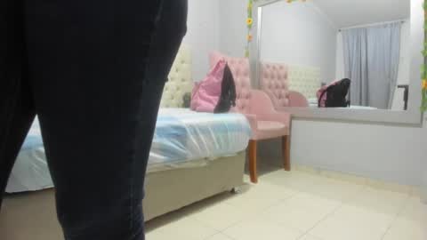 nami_sam online show from 12.19.24