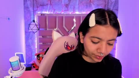 nami_usagi online show from 12.21.24