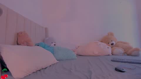 N A M I    -   OF  namibergmant online show from 09.25.25