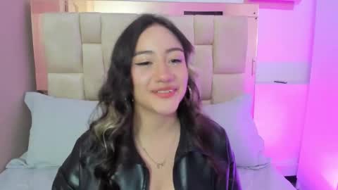 Nana online show from 12.20.25