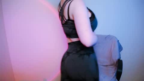 Snapshot of nanafey chatting on 02.24.25 your candy online show from 02.24.25