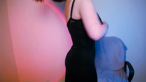 Snapshot of nanafey chatting on 02.25.25 your candy online show from 02.25.25