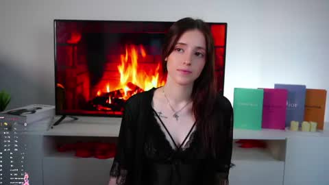 Elizabeth online show from 06.24.26