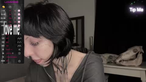 Snapshot of nananevaeragain chatting on 12.24.24 Nana online show from 12.24.24