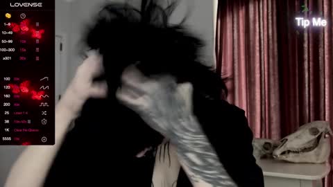 Snapshot of nananevaeragain chatting on 01.03.25 Nana online show from 01.03.25