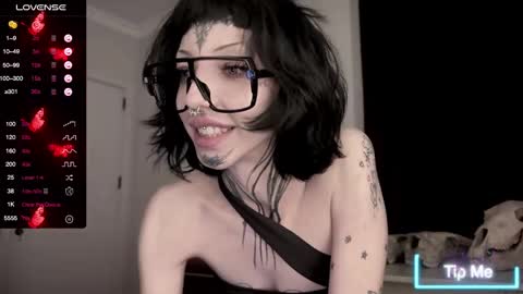 Snapshot of nananevaeragain chatting on 02.07.25 Nana online show from 02.07.25