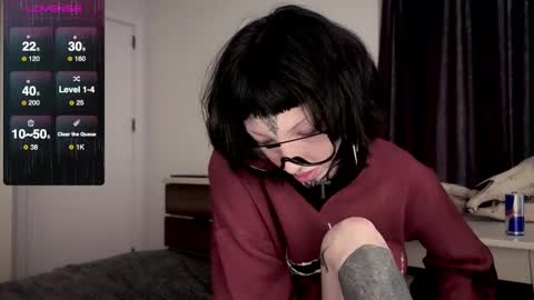 Snapshot of nananevaeragain chatting on 03.10.25 Nana online show from 03.10.25