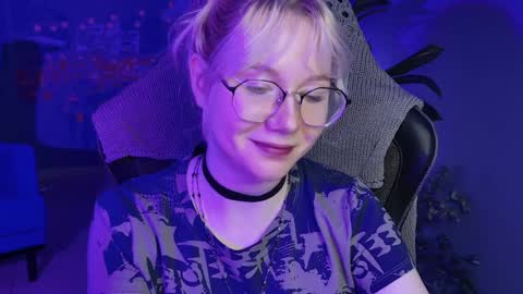 Snapshot of nancymartinez chatting on 01.12.25 nancymartinez online show from 01.12.25