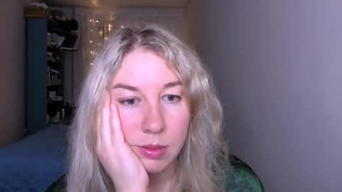 Snapshot of nancysanders chatting on 06.01.26 Nancy online show from 06.01.26