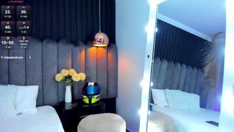 Nanda online show from 02.12.26