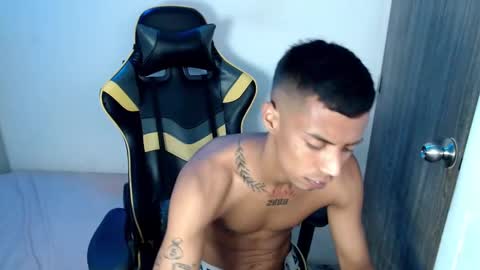 nando_col online show from 11.04.25