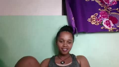 Snapshot of nandrianina416143 chatting on 04.12.26 nandrianina416143 online show from 04.12.26