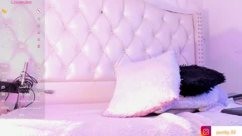 anna online show from 02.16.25