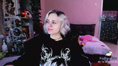 Monday-Friday 12-4 AM and 6-9 AM New York time online show from 12.19.25