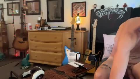 Snapshot of nannerbrains chatting on 03.16.26 nannerbrains online show from 03.16.26