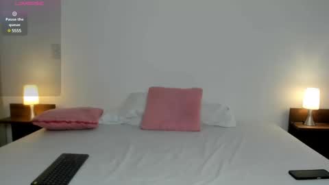 Snapshot of nany_model25 chatting on 03.11.25 nany_model25 online show from 03.11.25