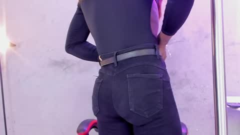 Naomi Blair online show from 03.30.26