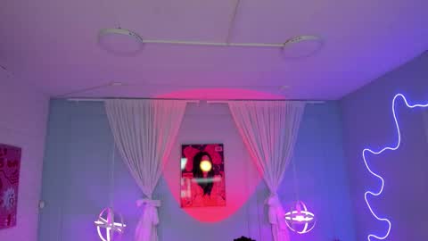 Naomi online show from 02.16.26