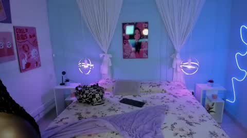 Naomi online show from 03.23.26