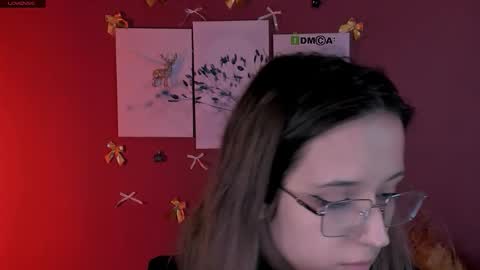 naomi_fox__ online show from 12.21.25