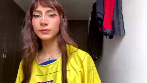  Naomi  online show from 07.04.26