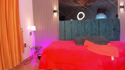 Naomi online show from 01.06.26