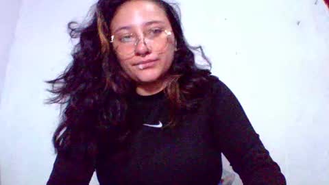 Snapshot of naomi_moon3 chatting on 12.24.24 Naomi online show from 12.24.24