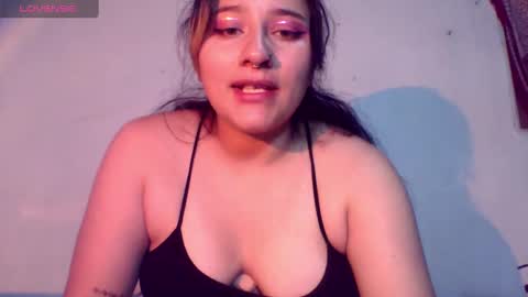 Snapshot of naomi_moon3 chatting on 01.07.25 Naomi online show from 01.07.25