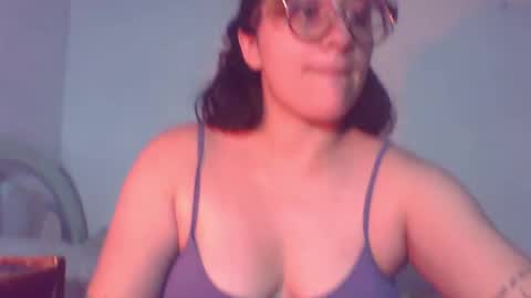 Snapshot of naomi_moon3 chatting on 01.23.25 Naomi online show from 01.23.25