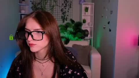Naomi online show from 06.21.26