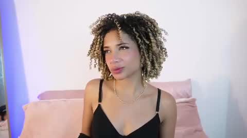 naomidawson online show from 06.10.26