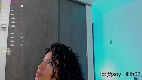 Snapshot of naomigarcia chatting on 10.12.25 Naomi online show from 10.12.25