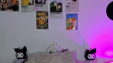 Snapshot of naomiharuno chatting on 09.18.25 naomiharuno online show from 09.18.25