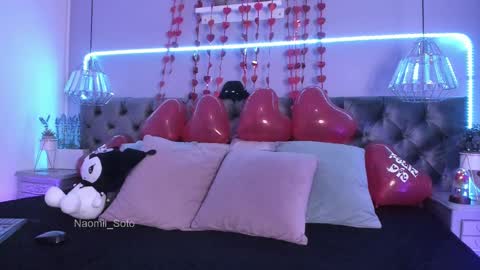 Naomi online show from 02.14.25