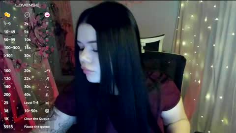 Snapshot of naomivibes chatting on 03.14.26 Naomi online show from 03.14.26