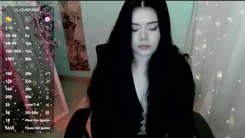 Snapshot of naomivibes chatting on 03.26.26 Naomi online show from 03.26.26