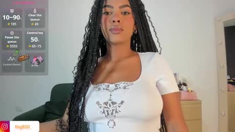 Naomi     online show from 10.02.25