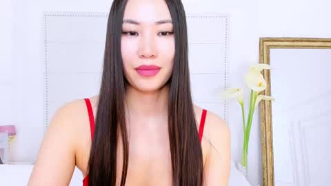 Naomi online show from 03.12.25