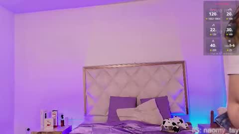 Snapshot of naomy_tay1 chatting on 11.08.25 Naomy online show from 11.08.25