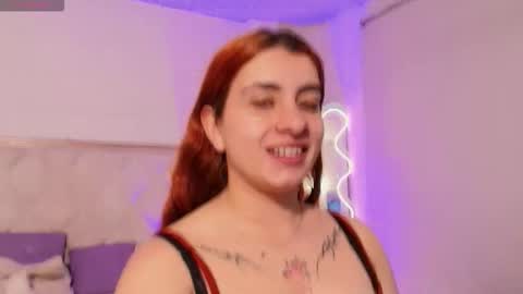 Snapshot of naomy_tay1 chatting on 11.09.25 Naomy online show from 11.09.25