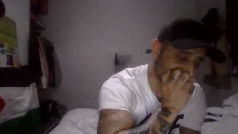 Snapshot of narcomarco14 chatting on 11.12.25 NarcoMarco online show from 11.12.25