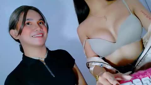 Snapshot of nashdiam chatting on 11.26.25 nashdiam online show from 11.26.25