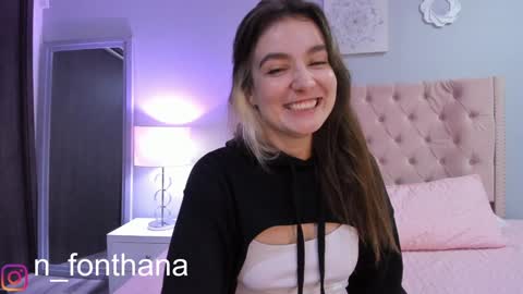 Nashly Fontana online show from 12.27.24