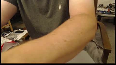 Snapshot of nassauliman chatting on 11.24.25 nassauliman online show from 11.24.25