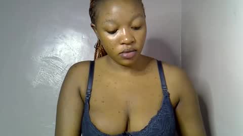 Snapshot of nasty_previne chatting on 11.17.25 previn online show from 11.17.25